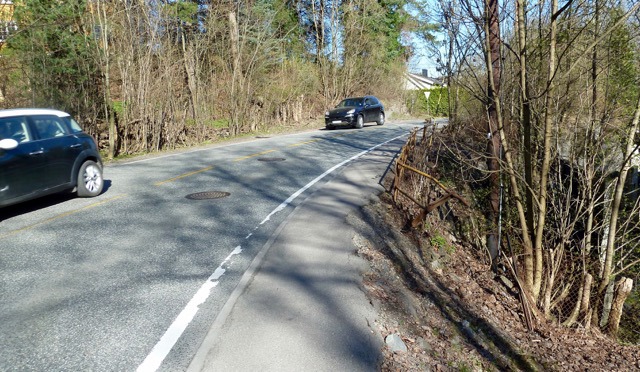 Jar Vel ber om to nye fotgjengerfelt i Vollsveien